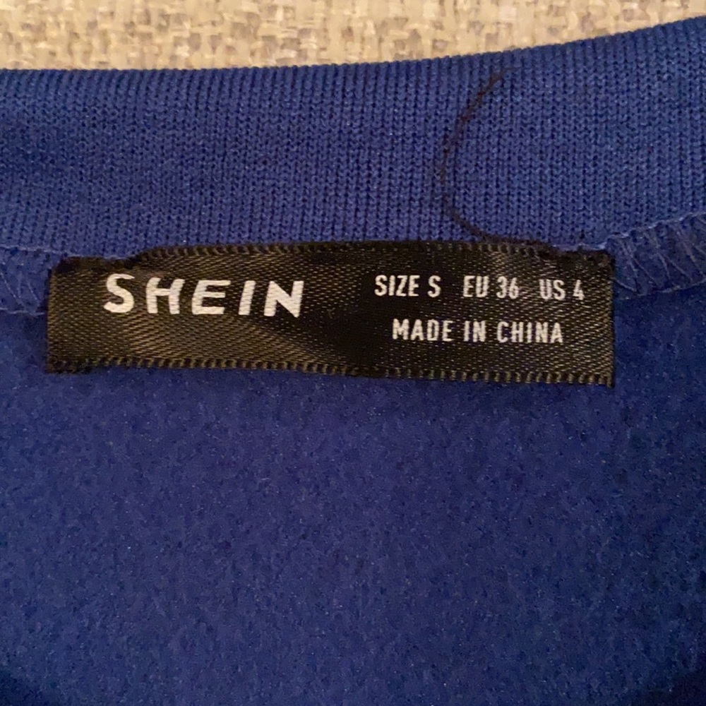 Crewneck - Picture 2 of 3